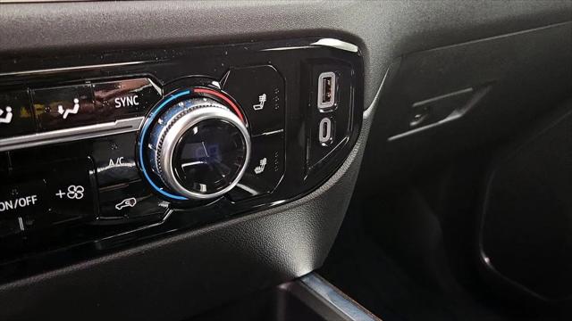 2024 GMC Sierra 1500 4WD Double Cab Standard Box Elevation with 3SB