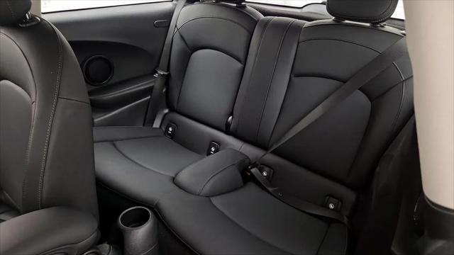 2024 MINI Hardtop Cooper