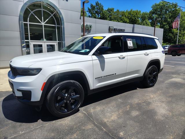 2024 Jeep Grand Cherokee L Altitude 4x4 2024 Jeep Grand Cherokee L Altitude 4x4