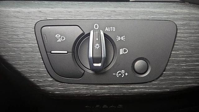2023 Audi A4 Premium Plus 45 TFSI S line quattro S tronic