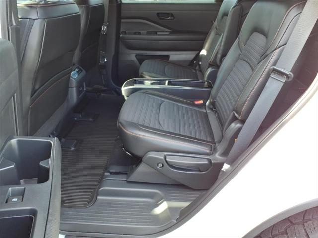 2025 Nissan Pathfinder Rock Creek 4WD