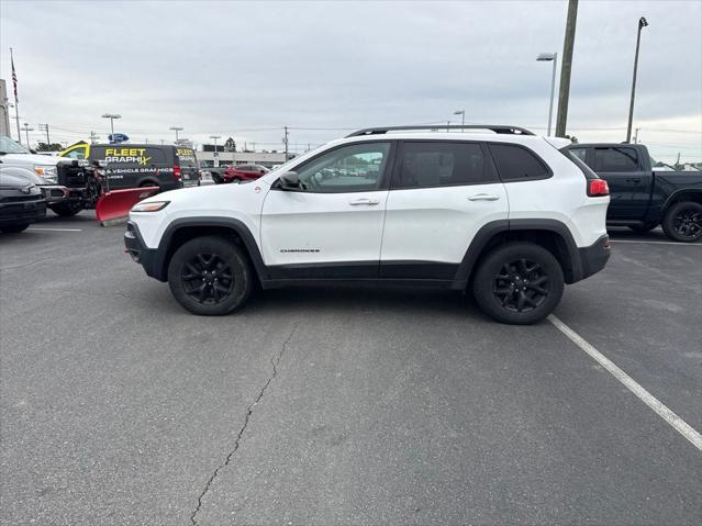2017 Jeep Cherokee Trailhawk 4x4 2017 Jeep Cherokee Trailhawk 4x4