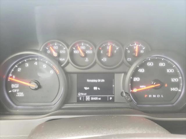2023 Chevrolet Silverado 1500 4WD Double Cab Standard Bed Custom
