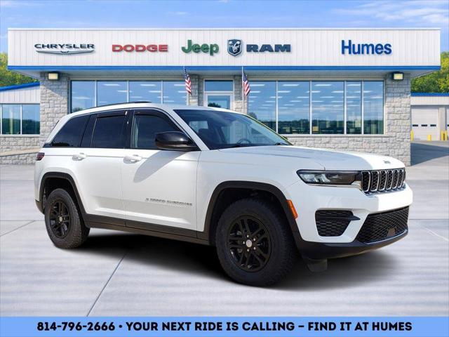2023 Jeep Grand Cherokee Laredo 4x4 for sale in Waterford, PA