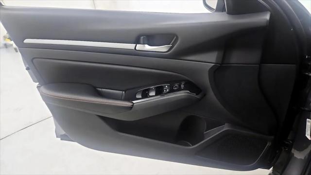 2024 Nissan Altima SR FWD