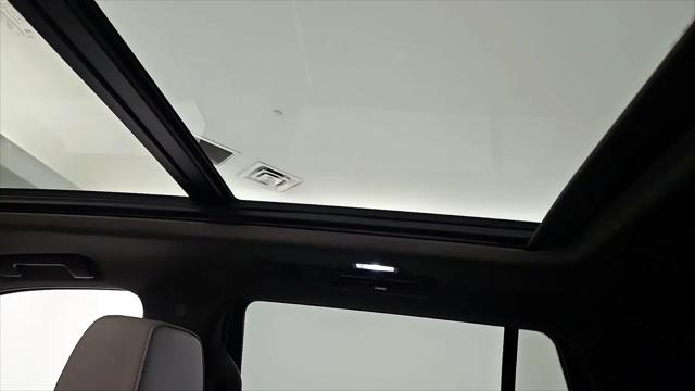 2023 GMC Yukon 4WD SLT