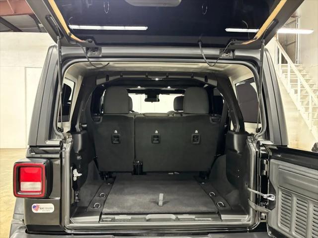 2025 Jeep Wrangler 4-Door Willys 4x4