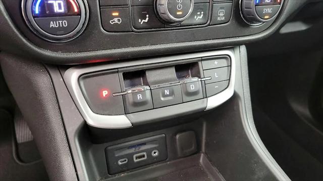 2022 GMC Terrain FWD SLT