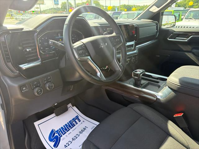 2024 Chevrolet Silverado 1500 4WD Crew Cab Short Bed RST