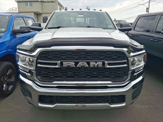 2020 RAM 2500 Tradesman Crew Cab 4x4 8 Box 2020 RAM 2500 Tradesman Crew Cab 4x4 8 Box