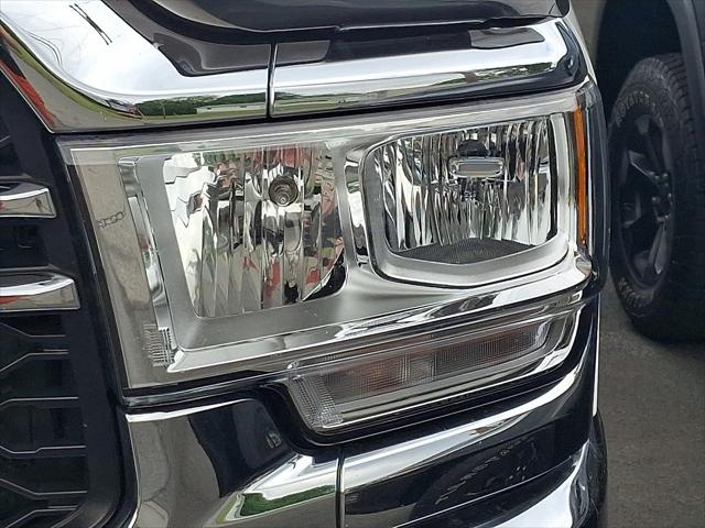 2020 RAM 2500 Tradesman Crew Cab 4x4 8 Box 2020 RAM 2500 Tradesman Crew Cab 4x4 8 Box