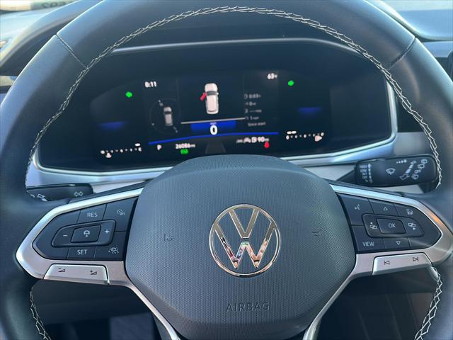2025 Volkswagen Taos 1.5T SE
