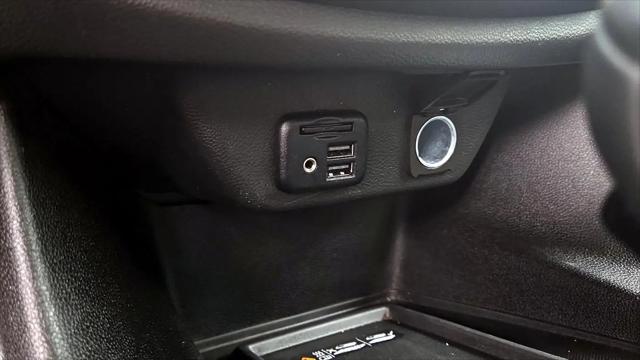 2023 Chevrolet Traverse AWD LT Leather