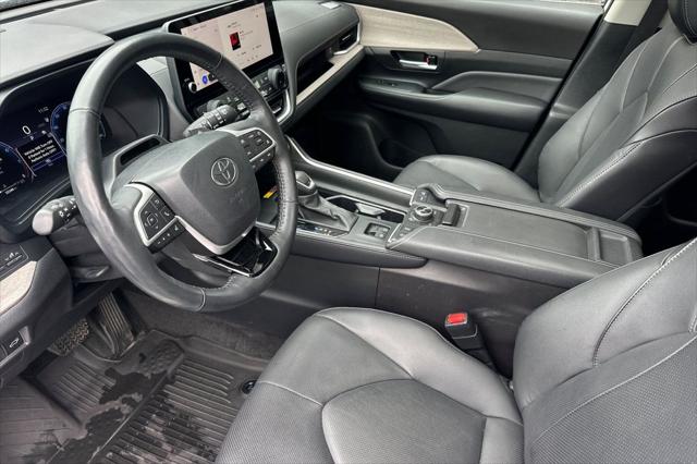 2024 Toyota Grand Highlander Platinum