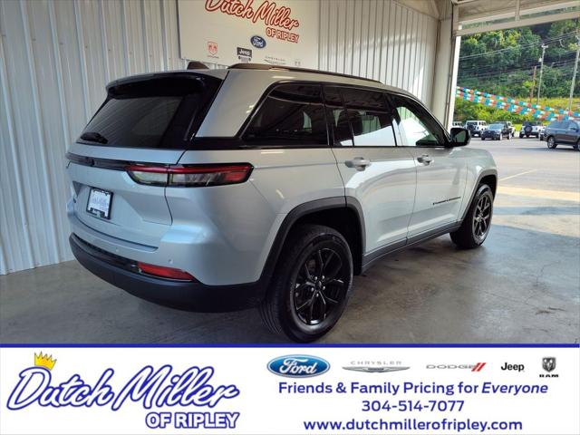 2025 Jeep Grand Cherokee Altitude 4x4 2025 Jeep Grand Cherokee Altitude 4x4