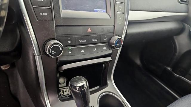 2015 Toyota Camry SE