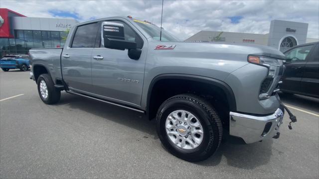 2024 Chevrolet Silverado 2500HD 4WD Crew Cab Standard Bed LTZ