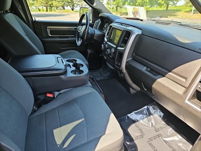2022 Ram 1500 Classic SLT