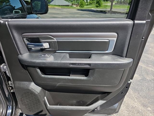 2022 Ram 1500 Classic SLT
