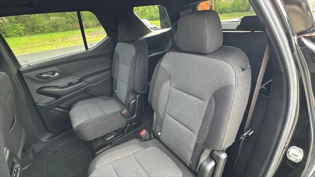 2023 Chevrolet Traverse AWD LT Cloth