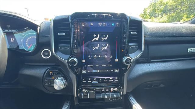 2022 Ram 1500 Laramie Crew Cab 4x4 5'7" Box