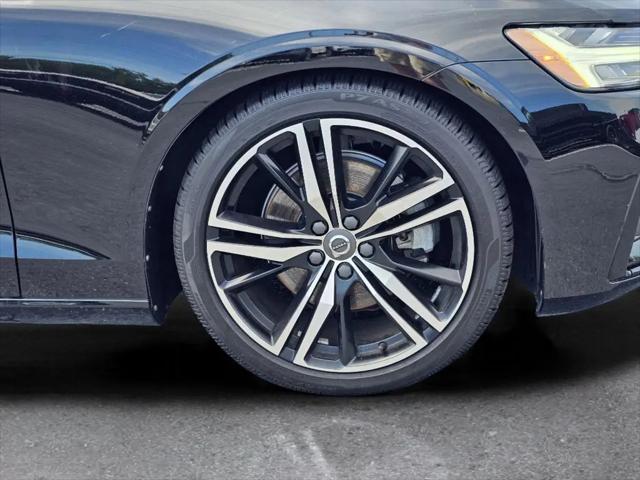 2020 Volvo S60 T5 R-Design
