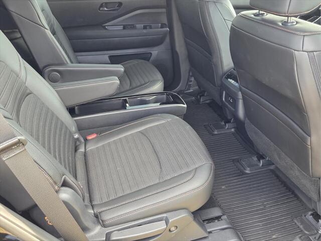 2025 Nissan Pathfinder Rock Creek 4WD