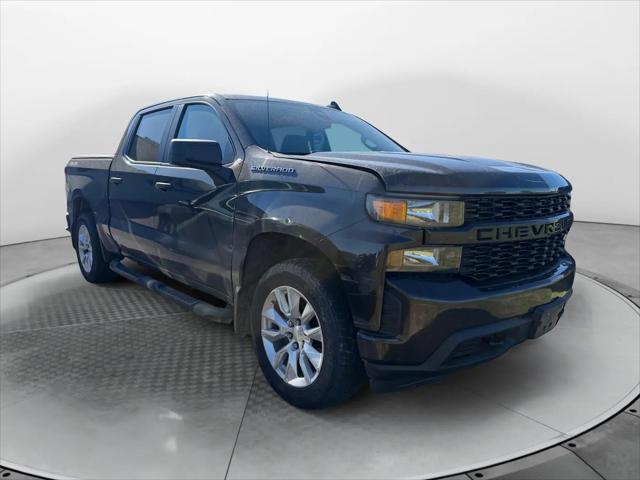 2022 Chevrolet Silverado 1500 4WD Crew Cab Short Bed Custom