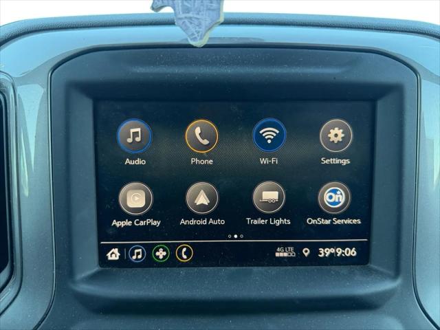 2022 Chevrolet Silverado 1500 4WD Crew Cab Short Bed Custom