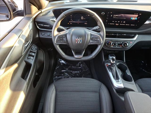2025 Buick NV Preferred FWD