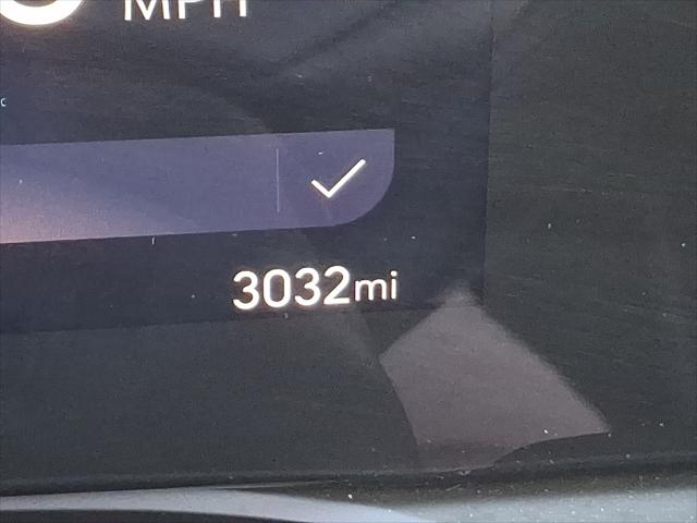 2025 Buick NV Preferred FWD