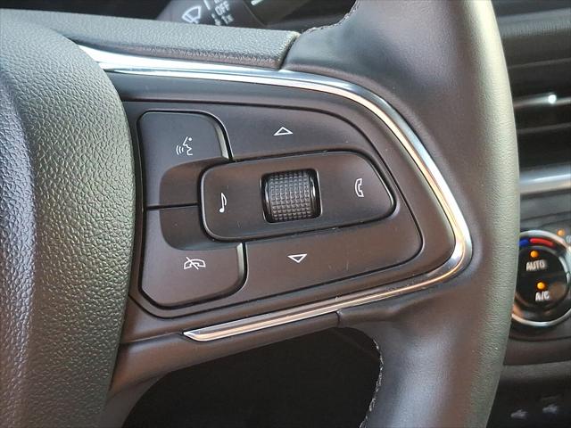 2025 Buick NV Preferred FWD