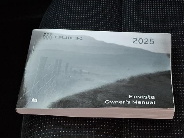 2025 Buick NV Preferred FWD