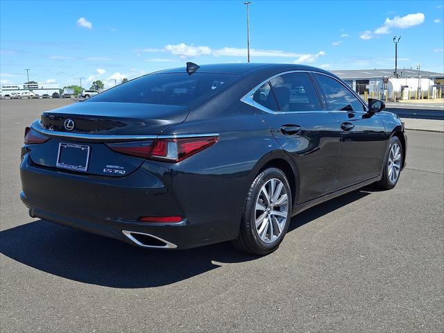 2021 Lexus ES 350 Unknown