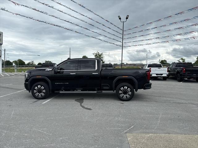 2025 GMC Sierra 2500HD 4WD Crew Cab Standard Bed Denali