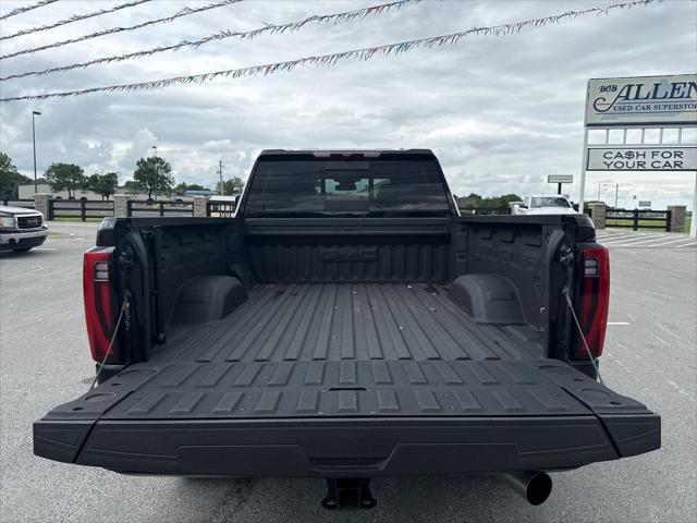 2025 GMC Sierra 2500HD 4WD Crew Cab Standard Bed Denali