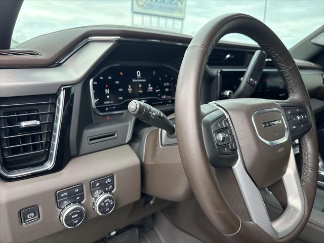 2025 GMC Sierra 2500HD 4WD Crew Cab Standard Bed Denali