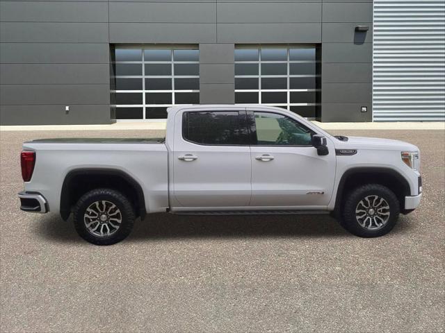 2022 GMC Sierra 1500 Limited 4WD Crew Cab Short Box AT4