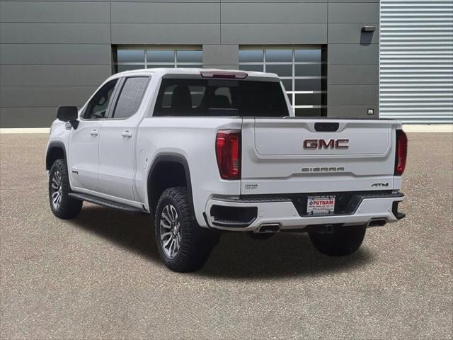 2022 GMC Sierra 1500 Limited 4WD Crew Cab Short Box AT4