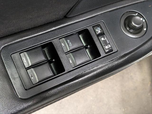 2014 Chrysler 200 LX