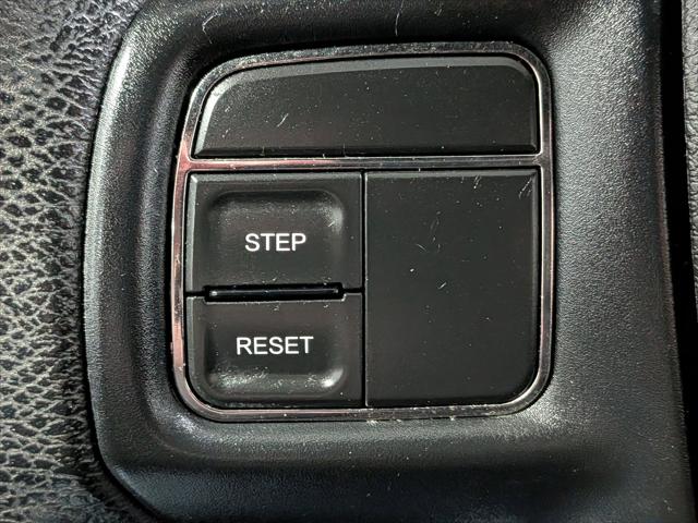 2014 Chrysler 200 LX