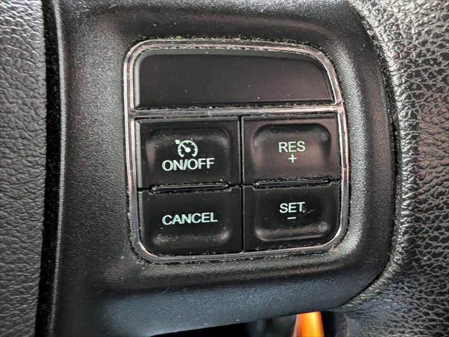 2014 Chrysler 200 LX