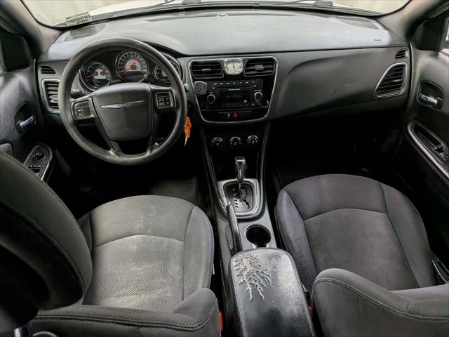2014 Chrysler 200 LX