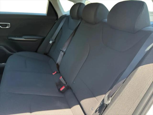 2026 Kia K4 LX