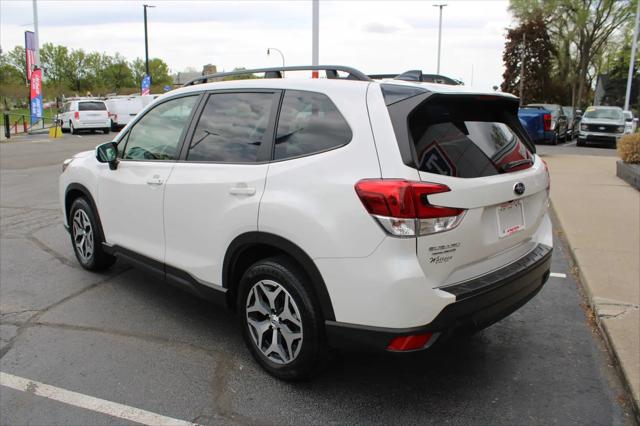 2024 Subaru Forester Premium