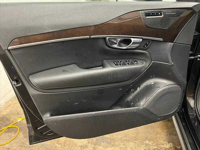 2019 Volvo XC90 T5 Momentum