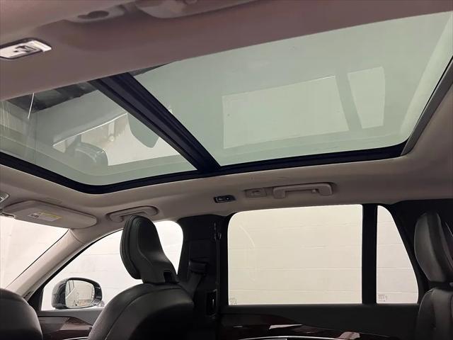 2019 Volvo XC90 T5 Momentum
