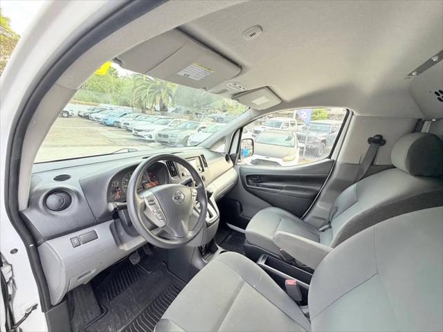 2019 Nissan NV200 S