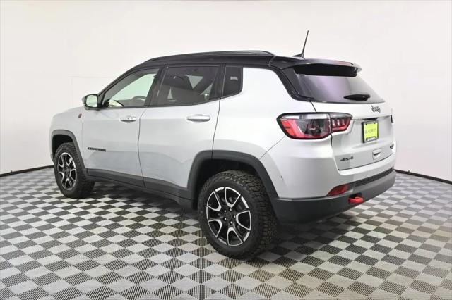 2025 Jeep Compass Trailhawk 4x4