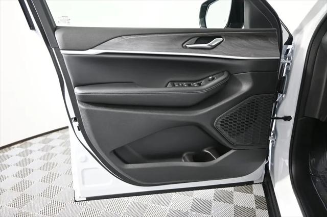 2026 Jeep Grand Cherokee L Altitude 4x4